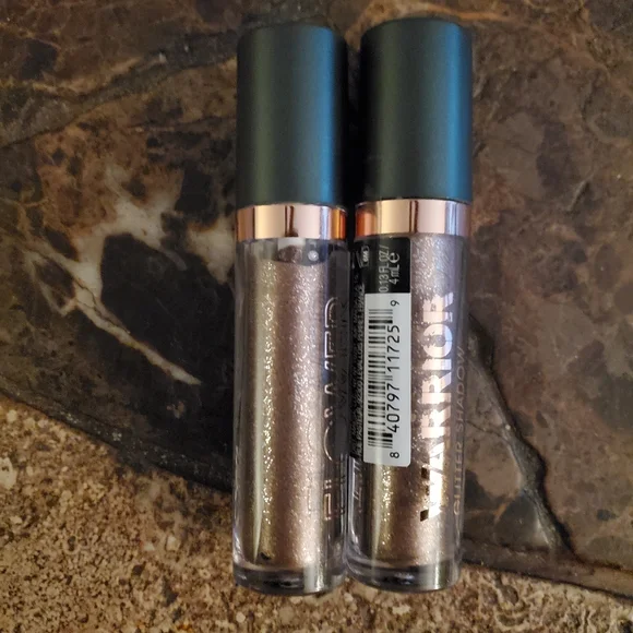 Flower Power Warrior Glitter Eyeshadow Gold Bullett NWT - Picture 4 of 4